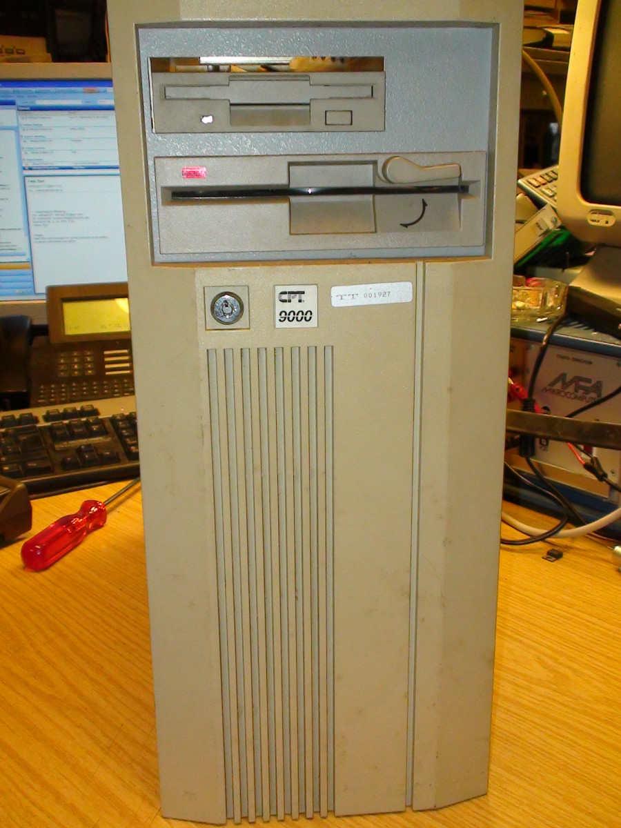 CPT 9000 Wordprocessor with CPT Display Processor and 80286 CPU board